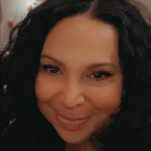 Meet your Posher, Nina